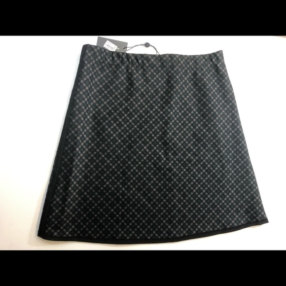 Max Studio London Plaid A-Line Skirt size M - Picture 6 of 8